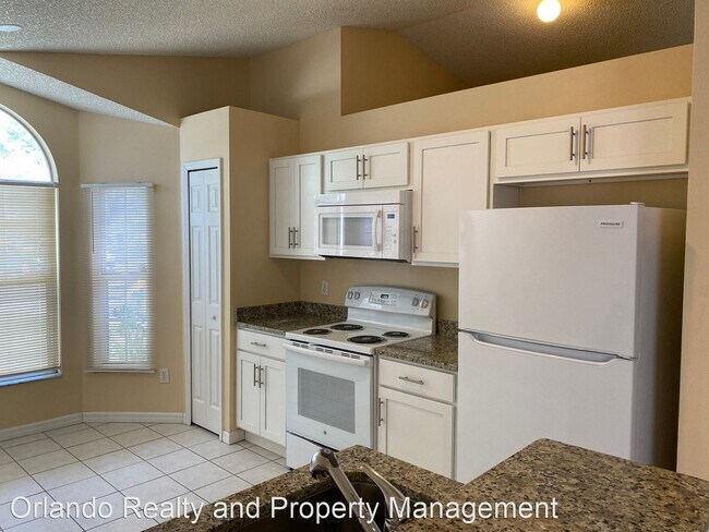 Building Photo - 125 Dahlia Village Cir