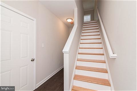 Building Photo - 41 Foal Ln