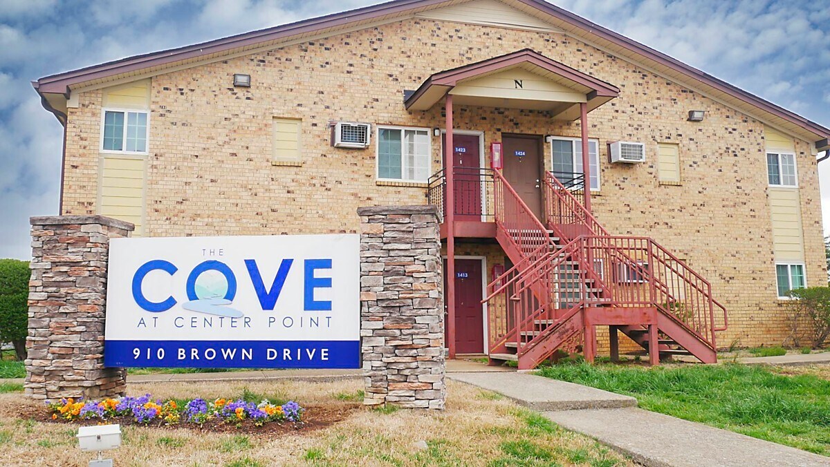 Cove at Center Point Apartments in Murfreesboro, TN
