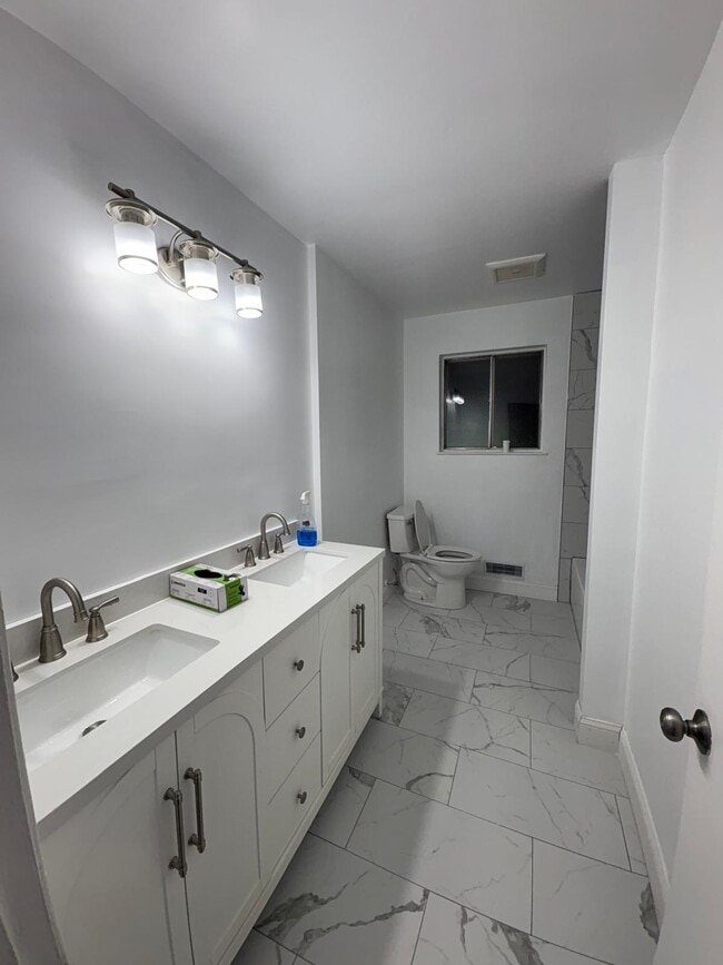 Foto del edificio - 1325 Middleford Rd