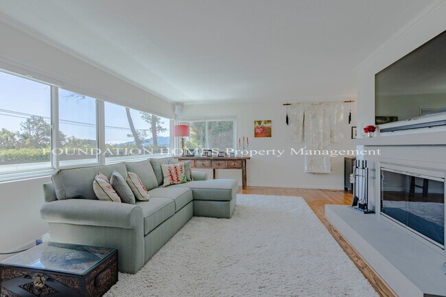 Foto del edificio - 3 br, 3 bath House - 99 Rancho Drive