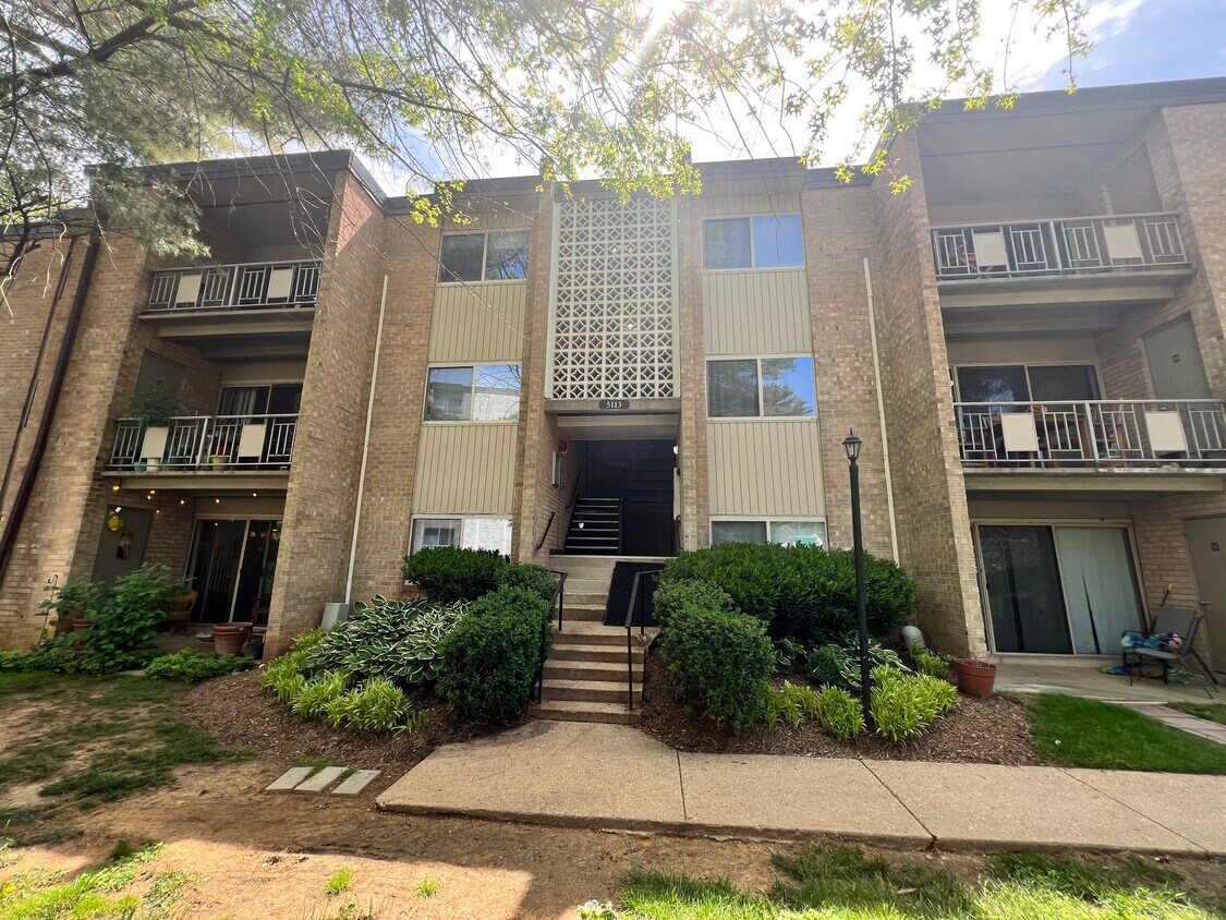 Foto principal - 5113 Crossfield Ct