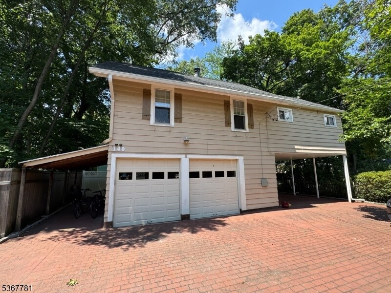 Primary Photo - 140 Montclair Ave