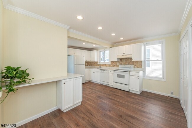 Foto del edificio - 108 Lafayette St