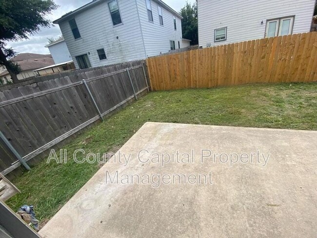 Building Photo - 6805 Doyal Dr