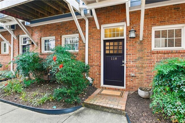 Foto del edificio - 1258 DeKalb Ave NE