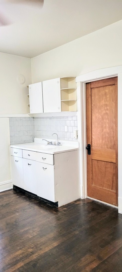 Foto del edificio - 4105 N Bernard St