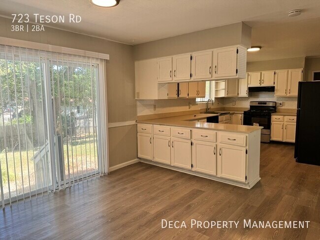 Foto del edificio - 3 Bedroom 2 Bathroom House