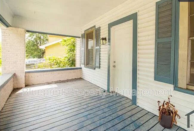 Foto del edificio - 1521 Graymont Ave W