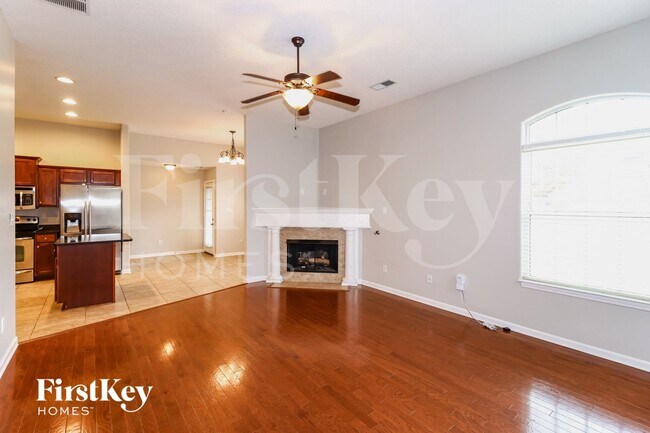Building Photo - 7436 Appling Rain Dr