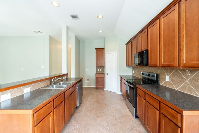 Foto del edificio - 11516 Sunny Creek Ln