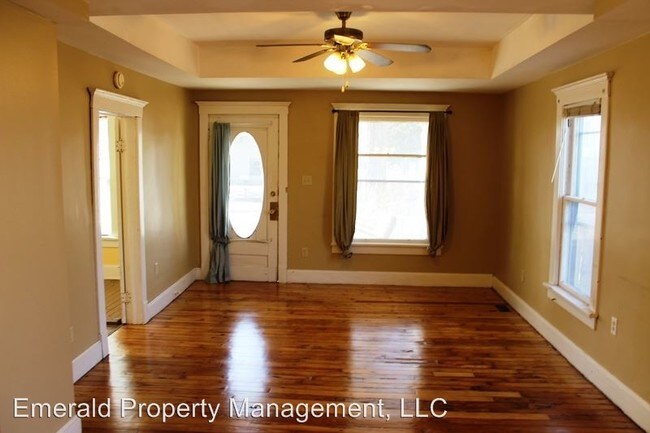 Building Photo - 522 Colorado St
