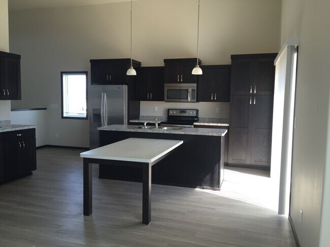 Foto del edificio - 7378 21st St S