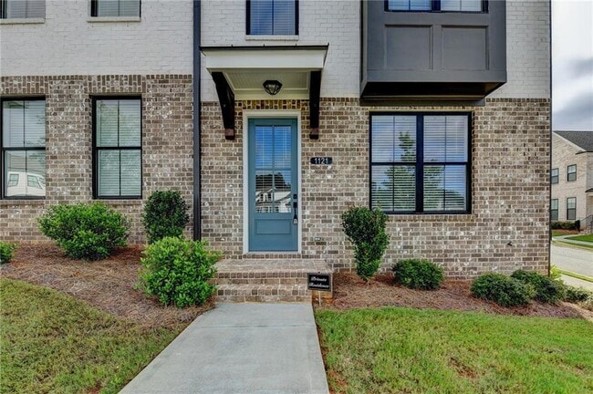 Building Photo - 1121 Larkin Dr