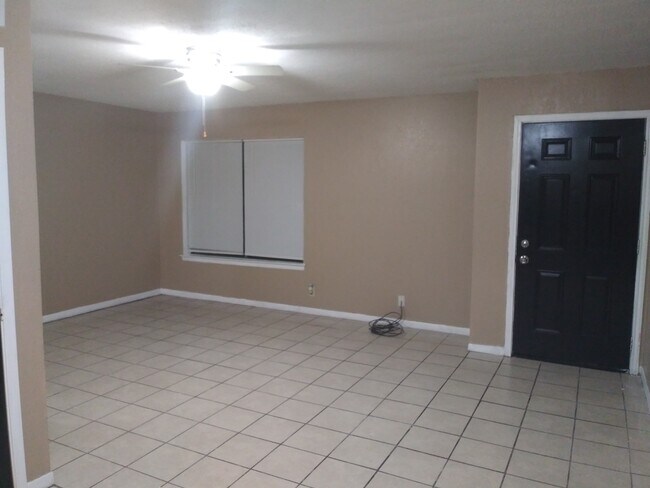 Foto del edificio - 145 24th St SE