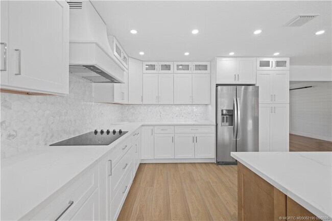 Foto del edificio - 1750 SW Coxswain Pl