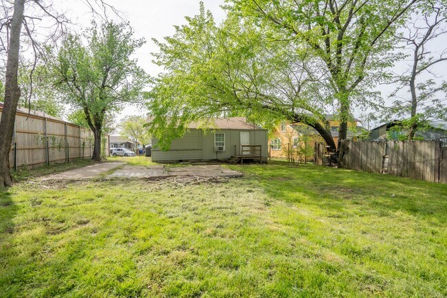 Foto del edificio - 3 Bed 1 Bath in Tulsa! PRICE DROP!
