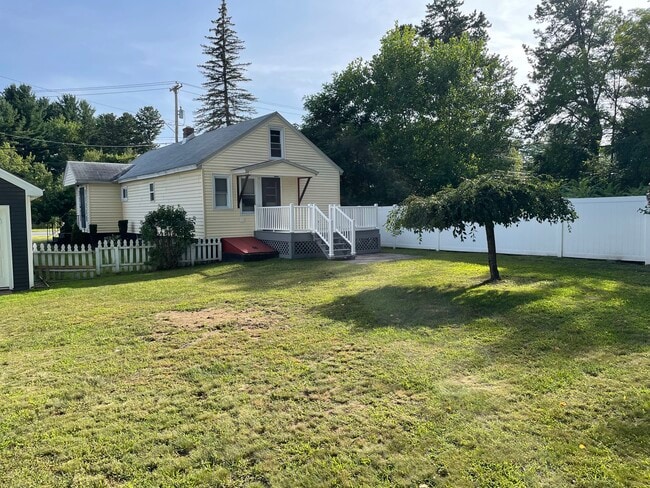 Building Photo - 564 Duanesburg Rd