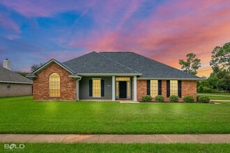Building Photo - 2327 Middle Creek Blvd