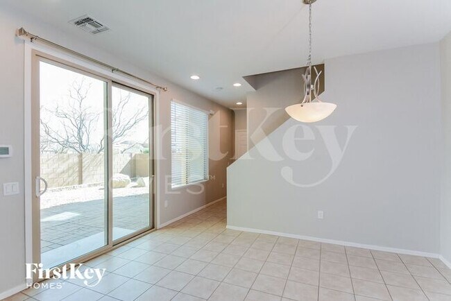 Building Photo - 11031 E Midnight Moon Ln