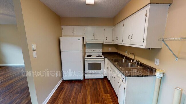 Building Photo - 333 Quiet Acres Dr