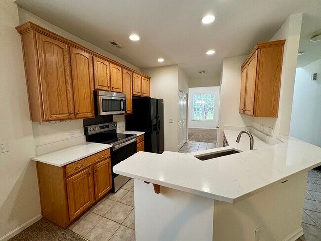 Foto del edificio - 16812 Kettlewell Ln