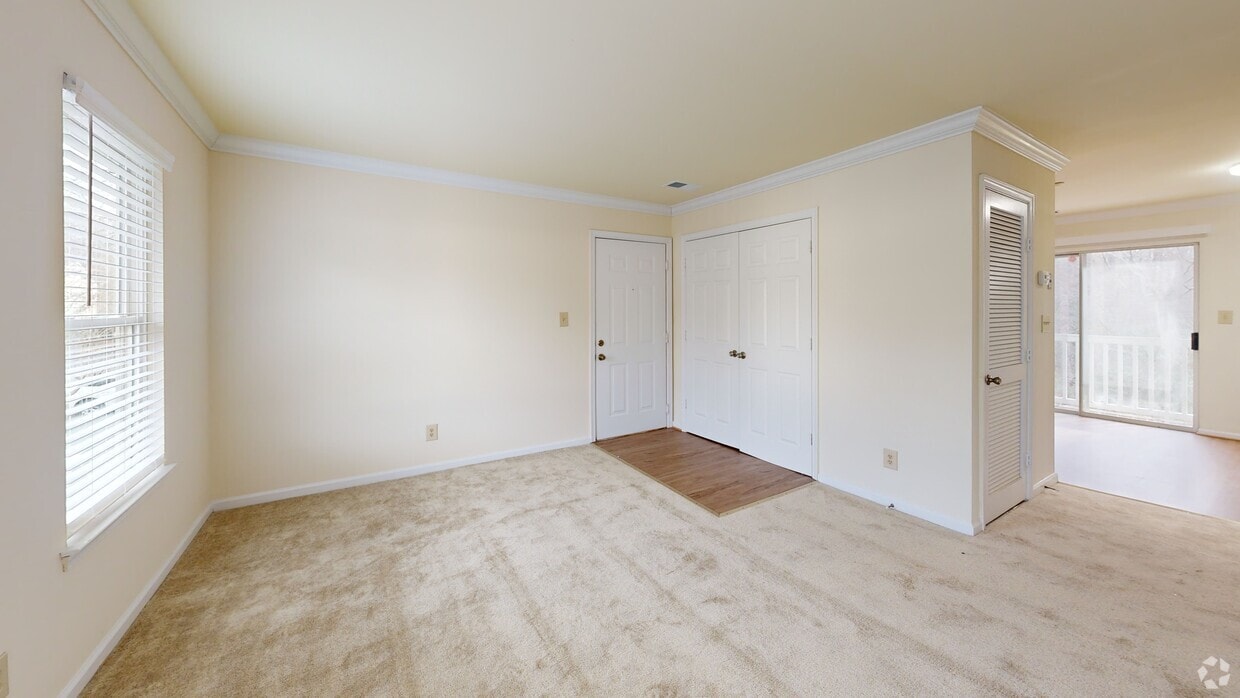 Photo - The Regency at Longhill Apartments