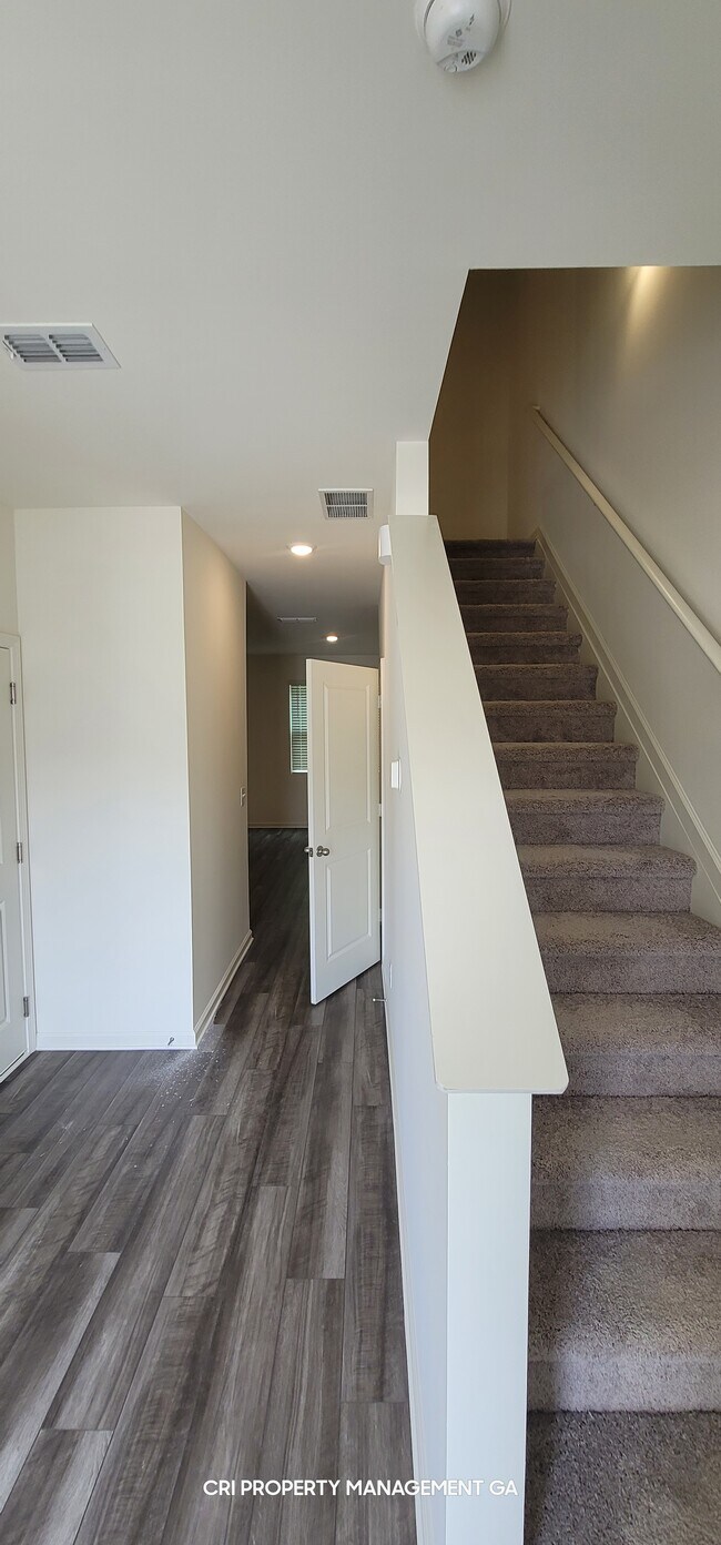 Building Photo - 2618 Senegal Way SW