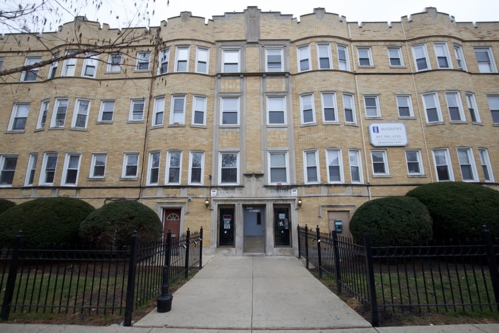 Primary Photo - 4503 N Malden St
