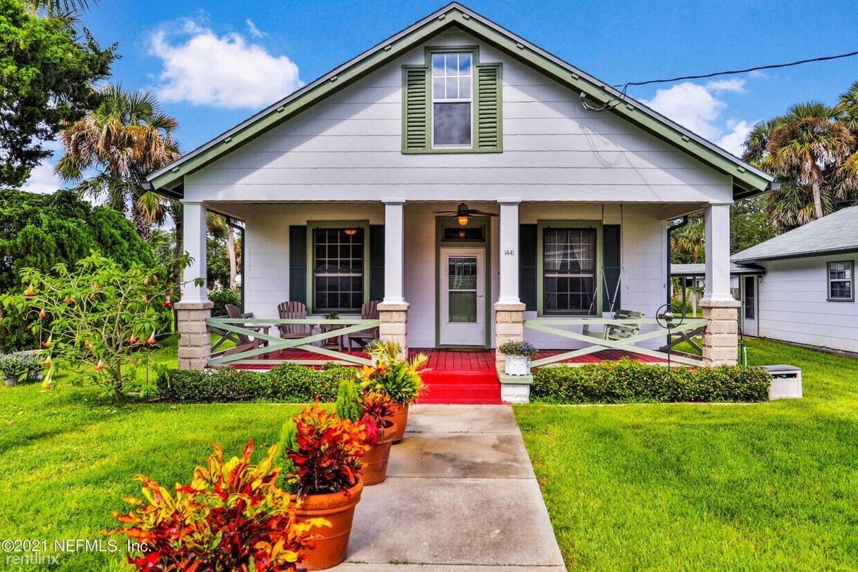 2 br, 2 bath House 1441 Palmer St House Rental in Atlantic Beach