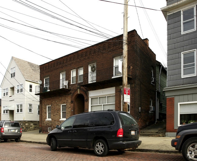 20452051 Murray Hill Rd, Cleveland, OH 44106 Apartments Cleveland