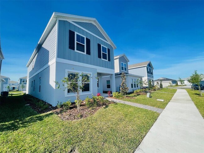 Building Photo - 6641 Willow View Ave