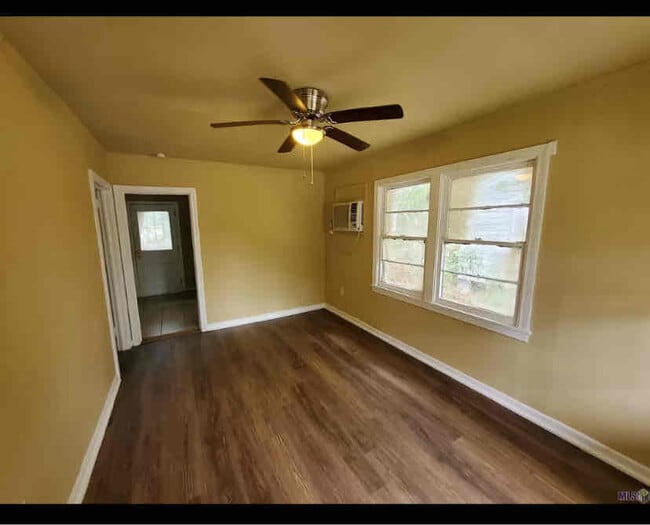 Building Photo - 6426 Kincaid Ave