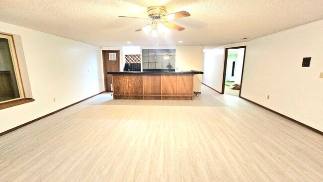 Foto del edificio - 8541 E Mount Vernon St