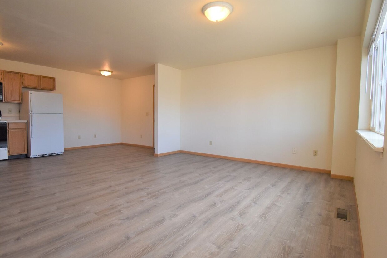 Foto principal - Beautiful 2 bedroom apartment with attache...