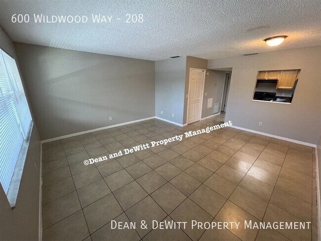 Foto del edificio - 600 Wildwood Way