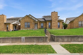 Building Photo - 6324 Alissa Dr