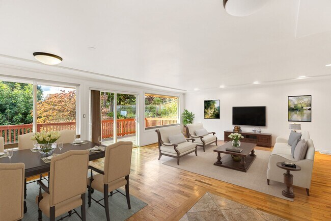 Foto del edificio - 4 bedroom 2.5 bath with office space.