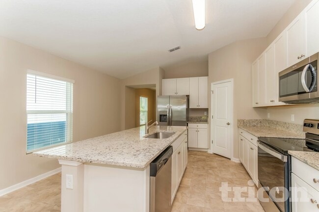 Building Photo - 1994 Howard Christy Ct