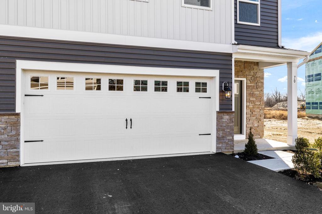 Foto principal - 70 Morley Blvd