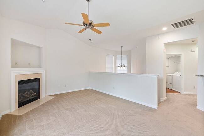 Interior Photo - Barclay Square at Princeton Forrestal