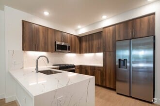 Building Photo - Lucia at Aviara
