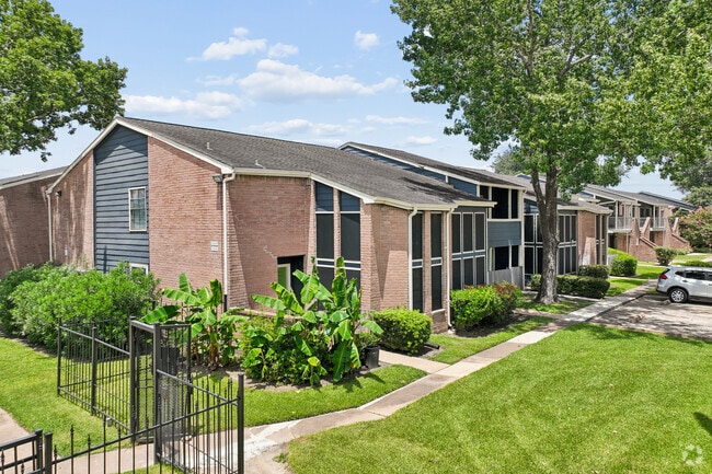 Artisan West - Artisan West Apartments