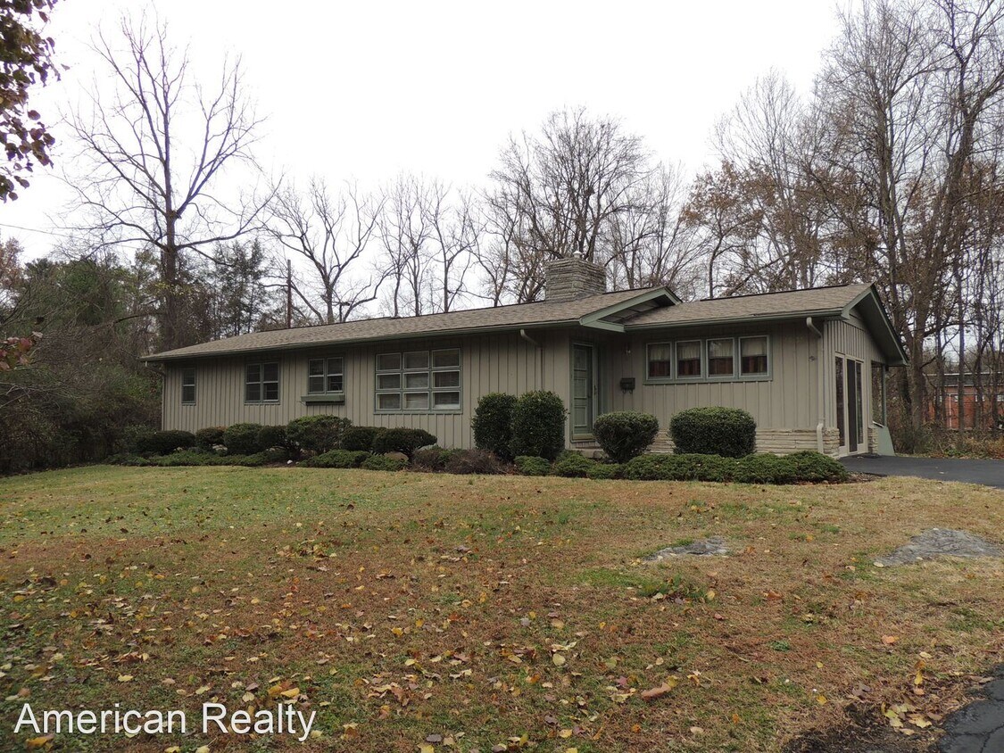 Primary Photo - 3 br, 1 bath House - 1057 Oakland