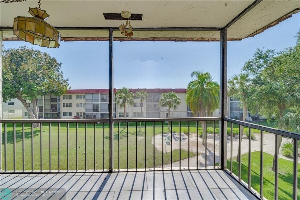 400 S Hollybrook Dr Unit 303, Pembroke Pines, FL 33025 Condo for Rent