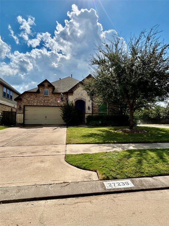 Building Photo - 27239 Aspen Falls Ln
