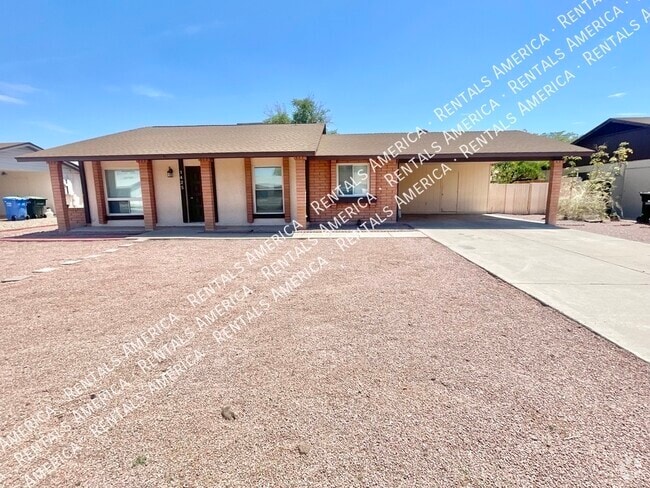 Building Photo - 1425 W Sequoia Dr