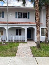Building Photo - 2766 SW 82nd Ave