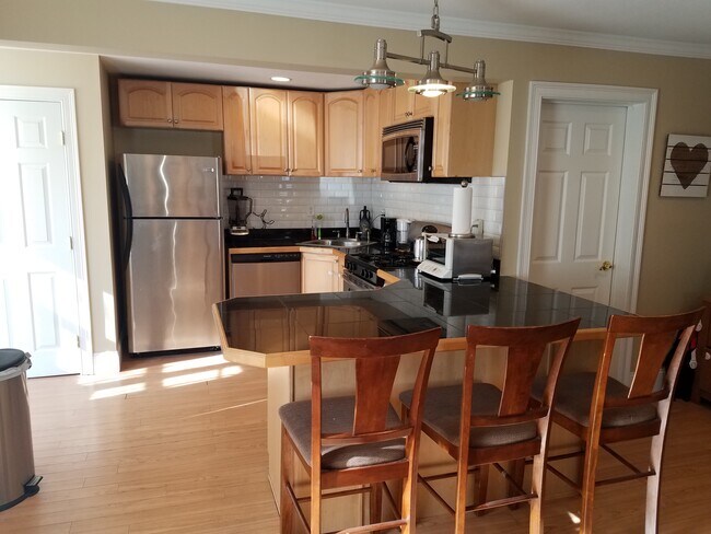Kitchen - 18 Bradford St