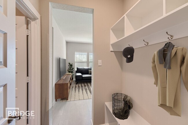 Foto del edificio - 412 Barnwood Ct